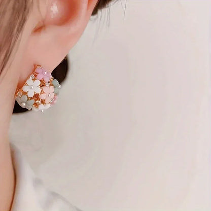 Charming Floral Hoop Earrings - Elegant Flower Design for Everyday and Special Occasions