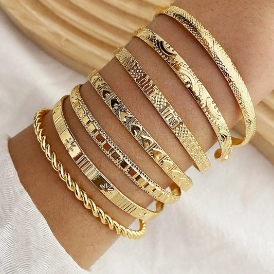 Elegant 7-Piece Geometric Bracelets Set - Open-Ended Design for Chic Layering